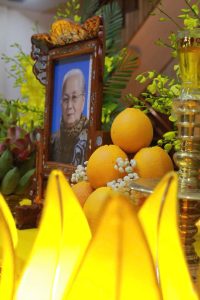Hoa quả lễ